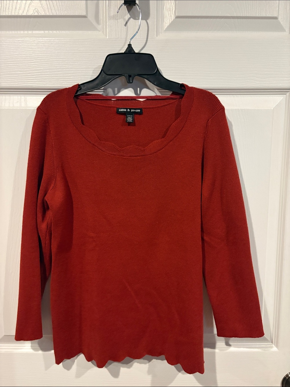 Cable & Gauge Rust Red Scallop Trim Knit Top